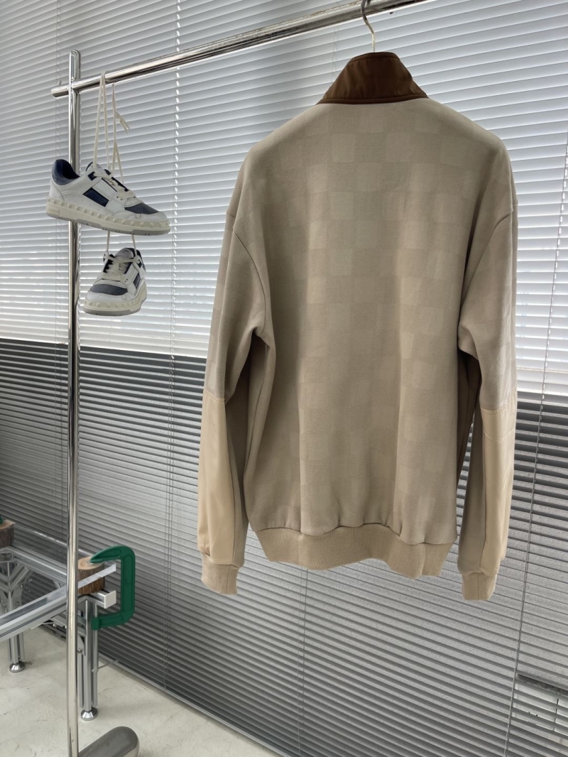 l0vis Vvtt0n t-shirt